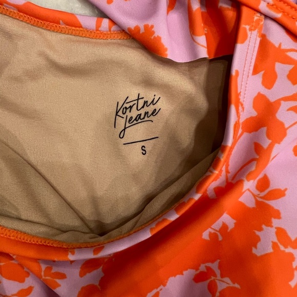 Kortni Jeane Flutter Swim Top - Picture 3 of 3